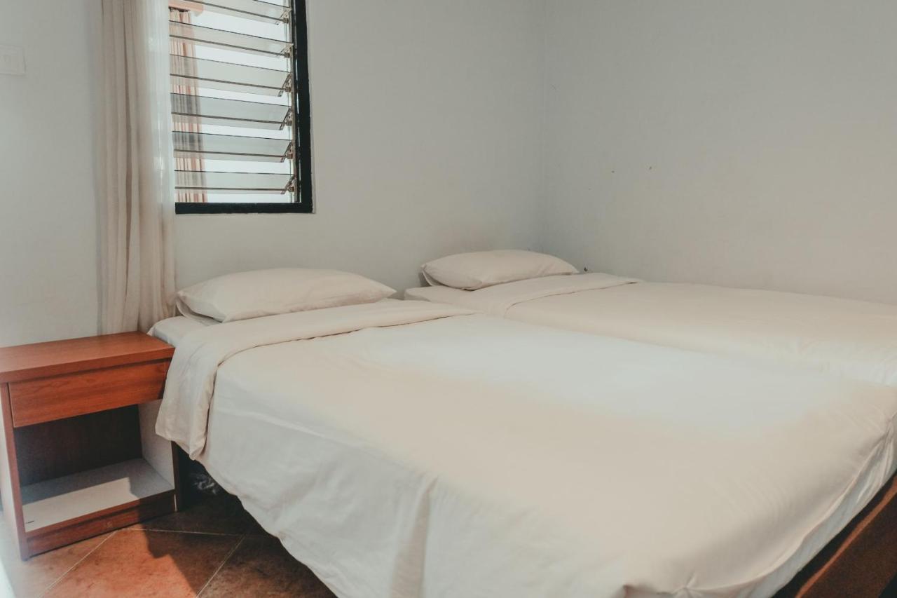 Sekar Arum Riverside Resort In Canggu Tanah Lot Kültér fotó