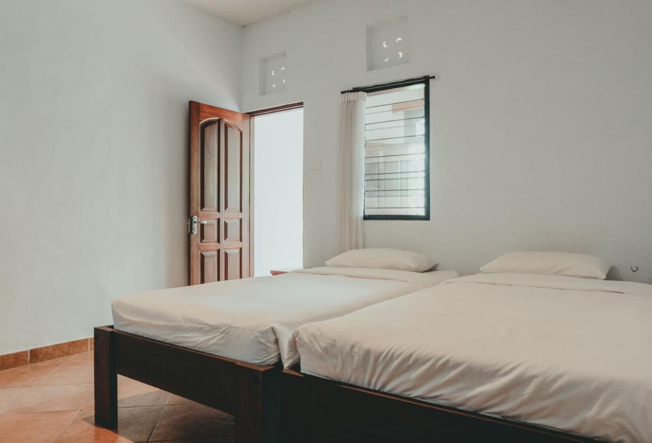 Sekar Arum Riverside Resort In Canggu Tanah Lot Kültér fotó