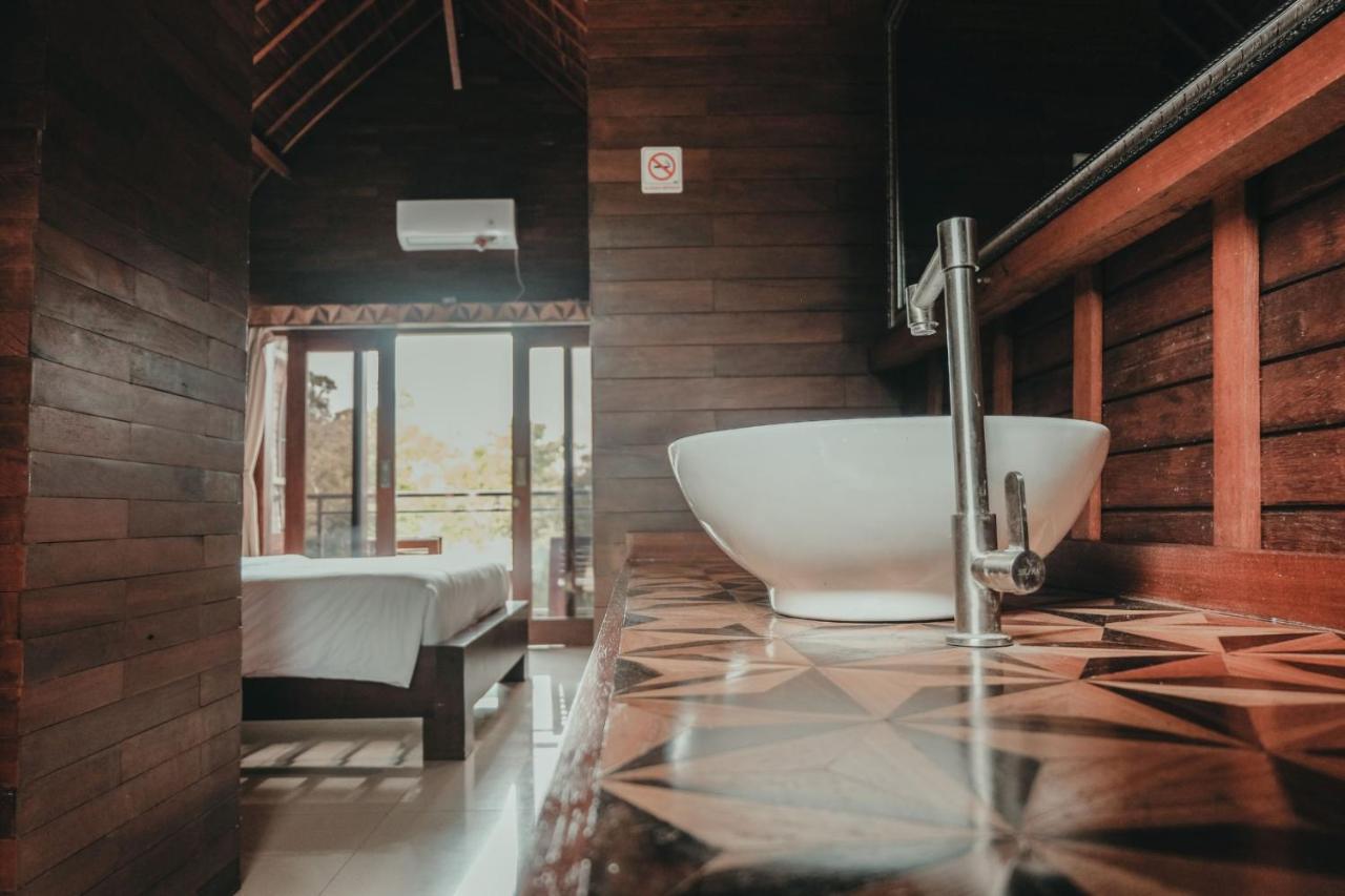 Sekar Arum Riverside Resort In Canggu Tanah Lot Kültér fotó