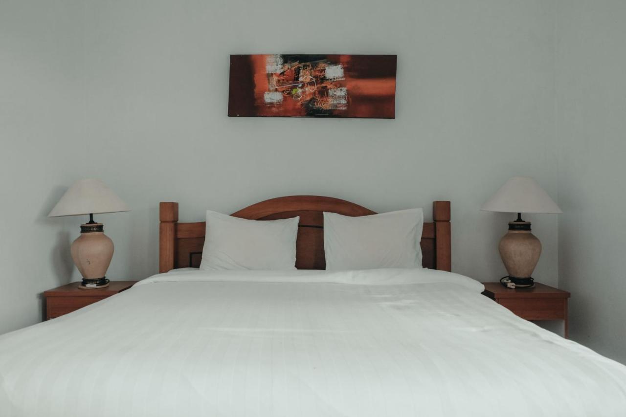 Sekar Arum Riverside Resort In Canggu Tanah Lot Kültér fotó