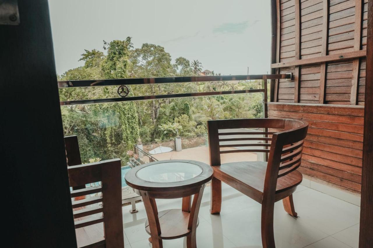 Sekar Arum Riverside Resort In Canggu Tanah Lot Kültér fotó